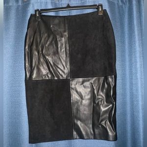 Faux leather/ velvet Skirt. Size 10